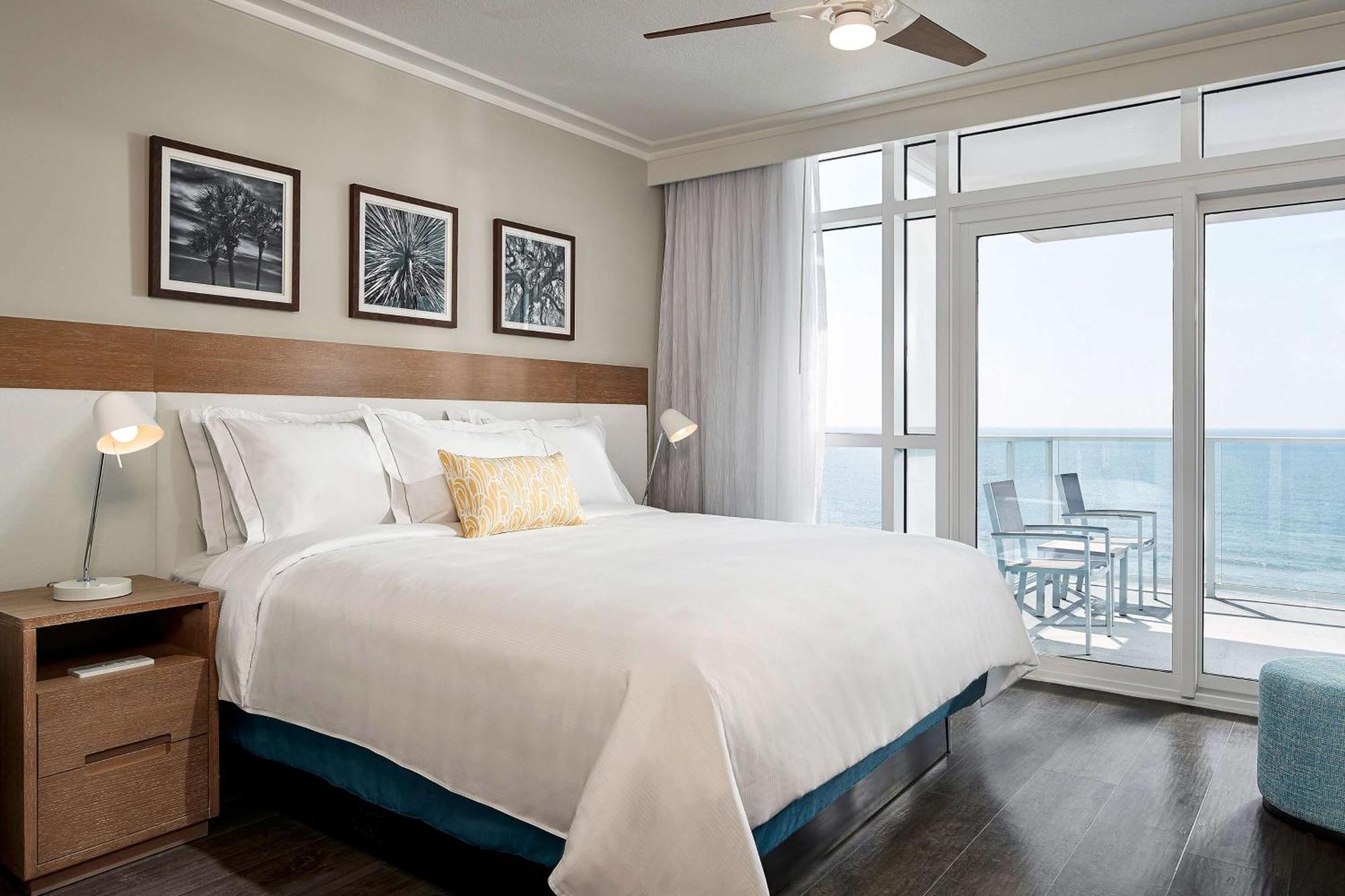 Hilton Grand Vacations Club Ocean Enclave Миртл-Бич Экстерьер фото
